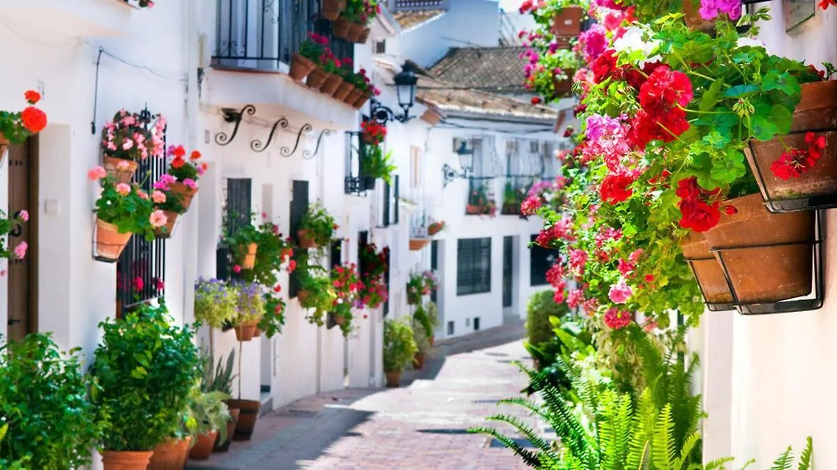 Benalbeach Vistas Al Mar Benalmadena Spain